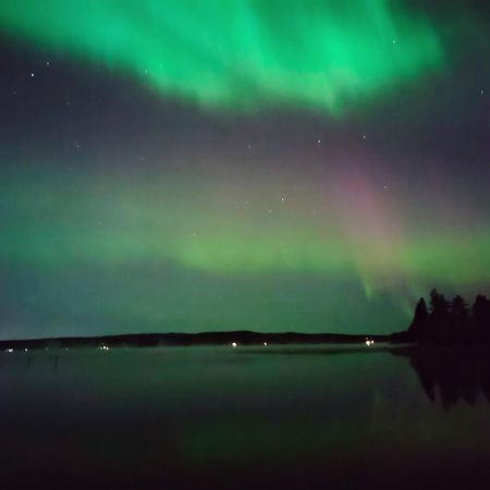 Royal Reindeer Lakeside Apartments Rovaniemi Bagian luar foto